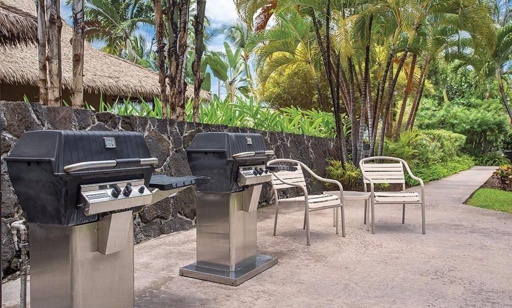 Beautiful 2 Bedroom Condo @ Kona! Kailua-Kona Bagian luar foto